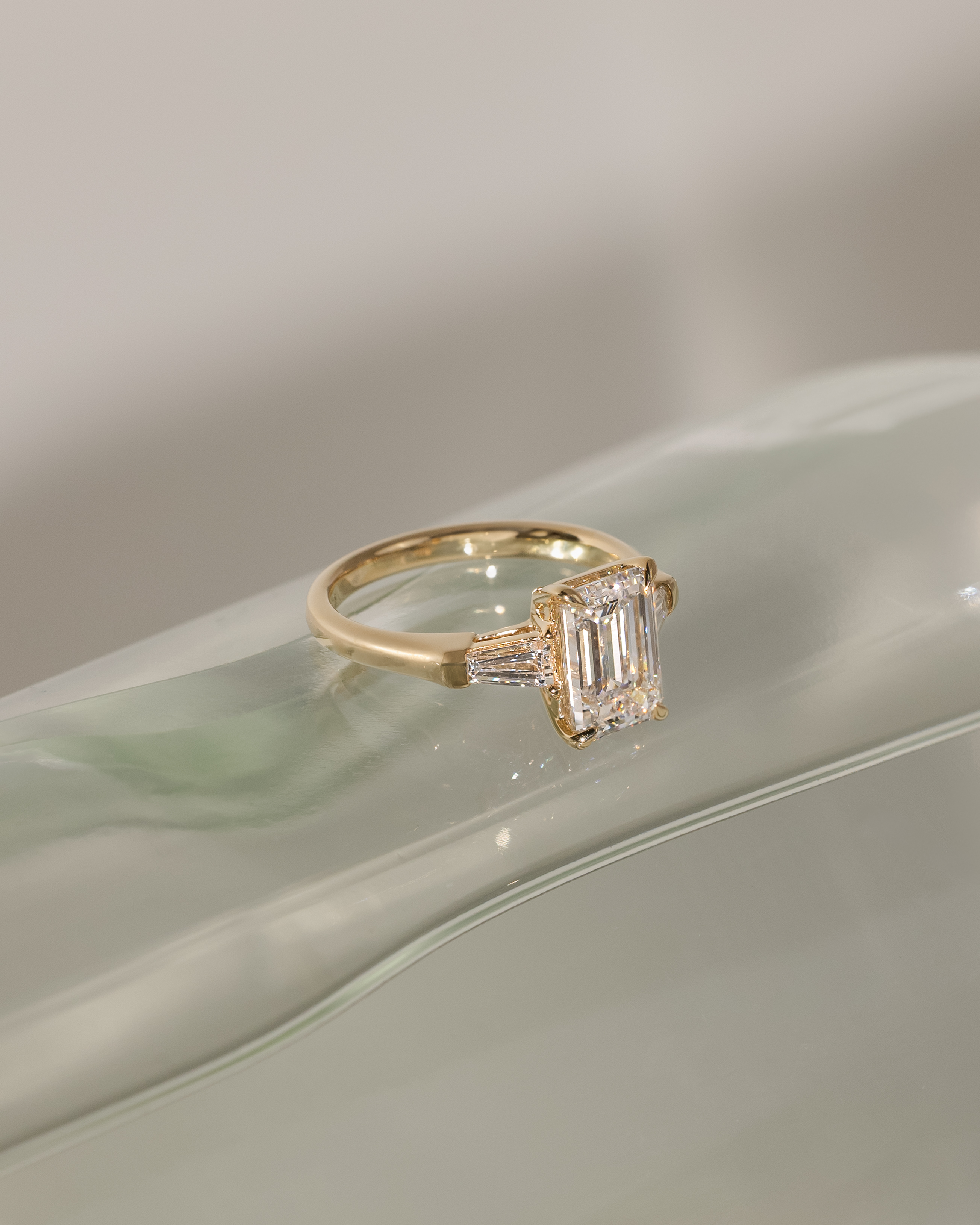 Bridget  Emerald Trilogy Lifestyle Image