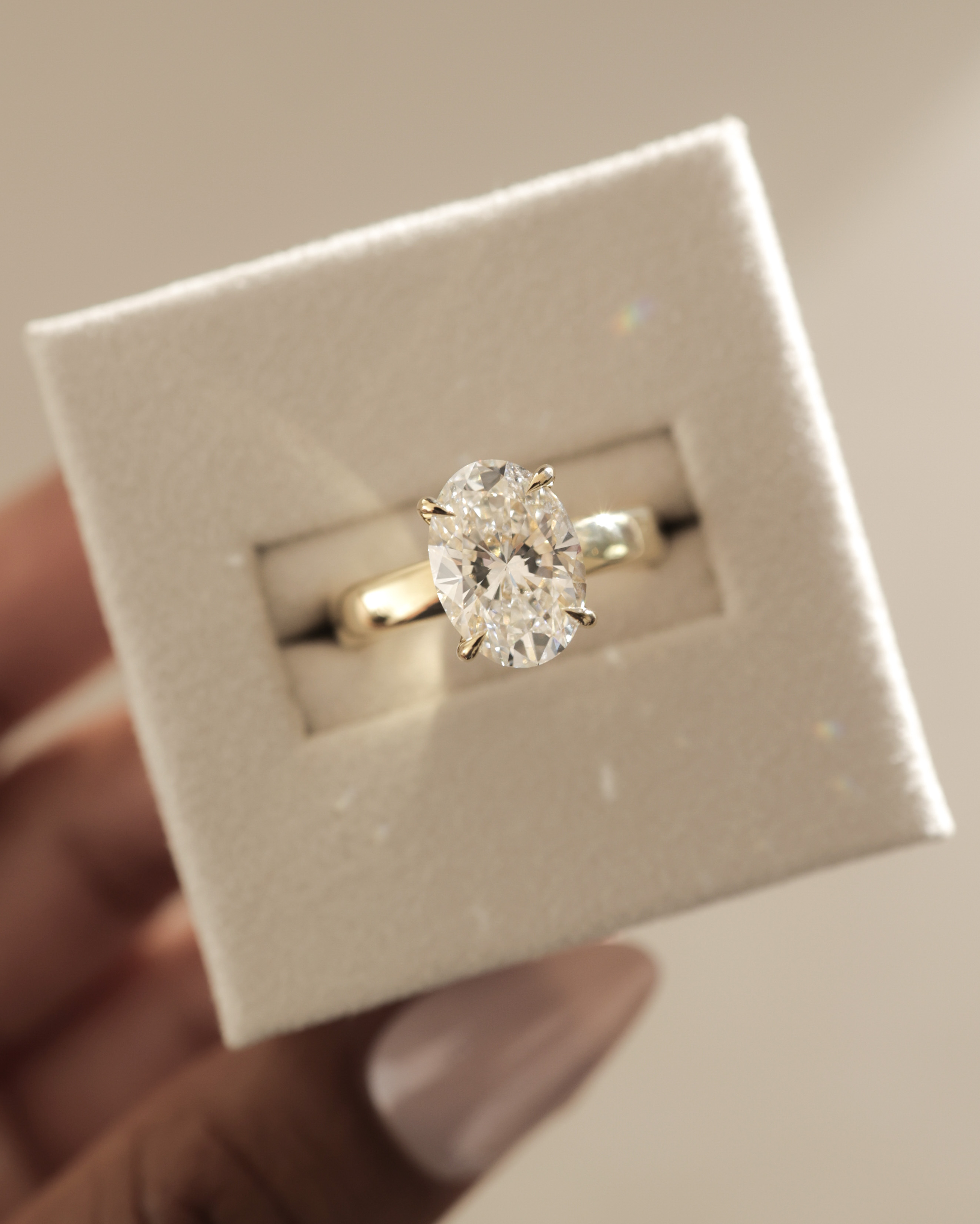 Bronte - Oval Solitaire with Cigar Band Lifestyle Image