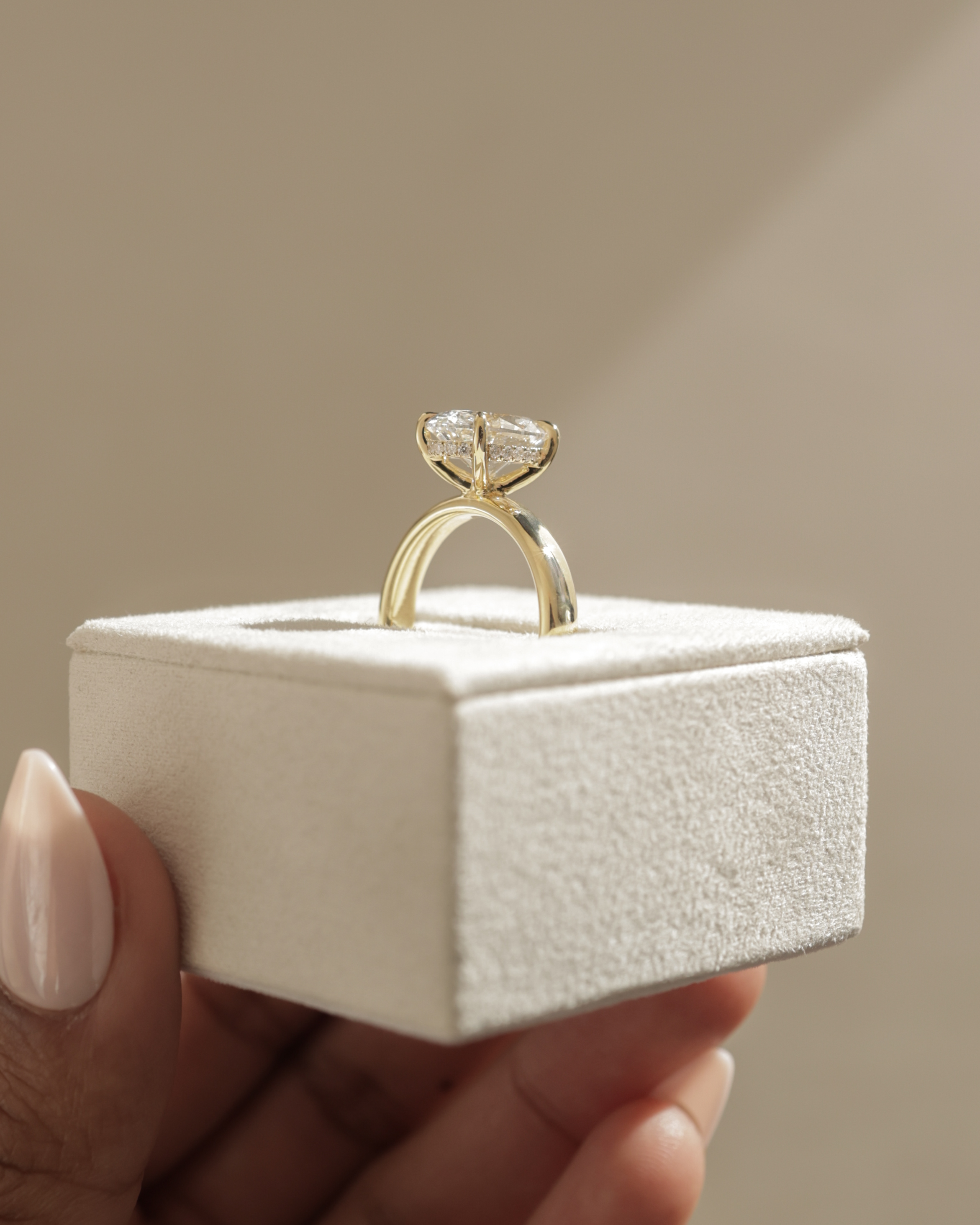 Bronte - Oval Solitaire with Cigar Band Lifestyle Image