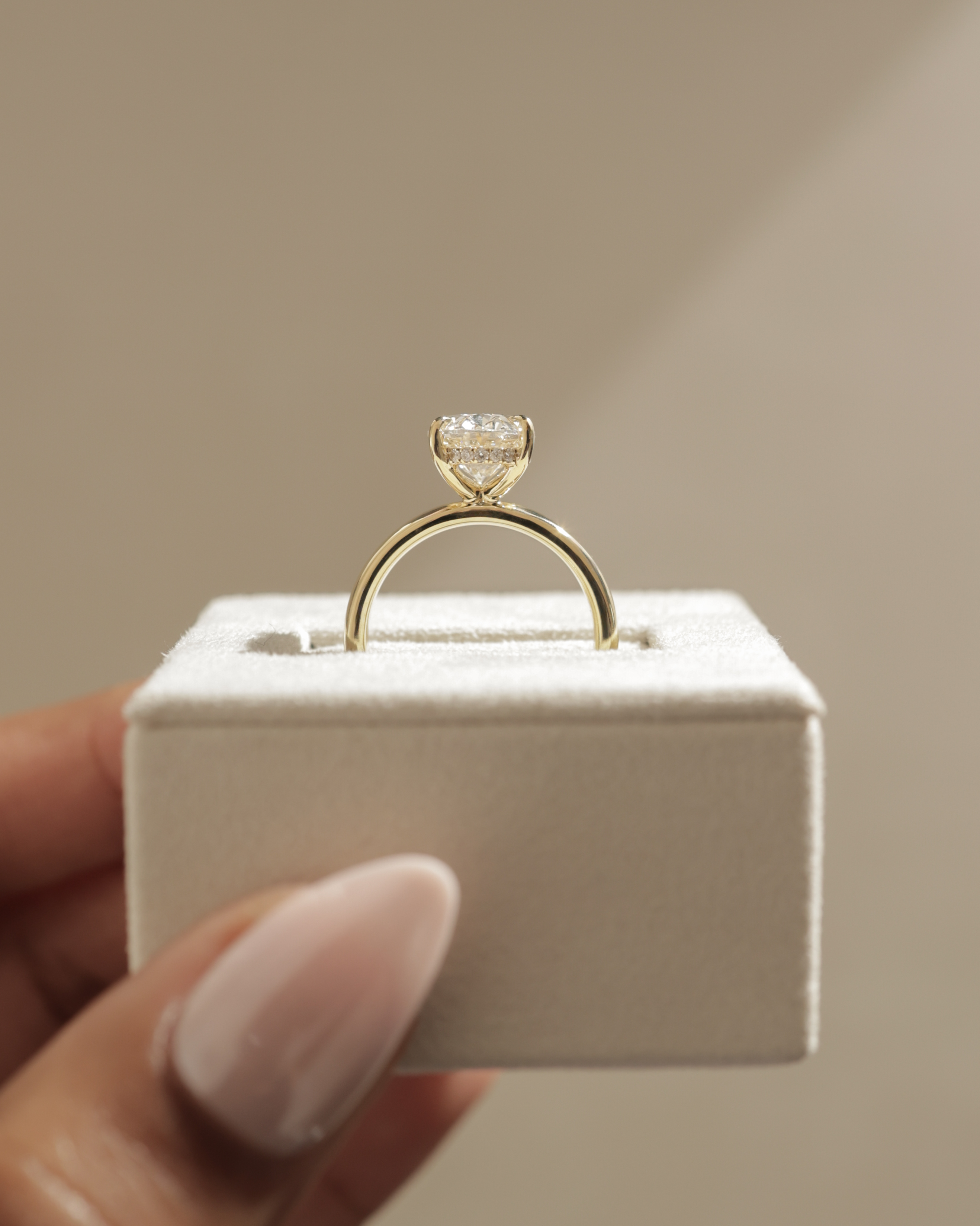 Bronte - Oval Solitaire with Cigar Band Lifestyle Image