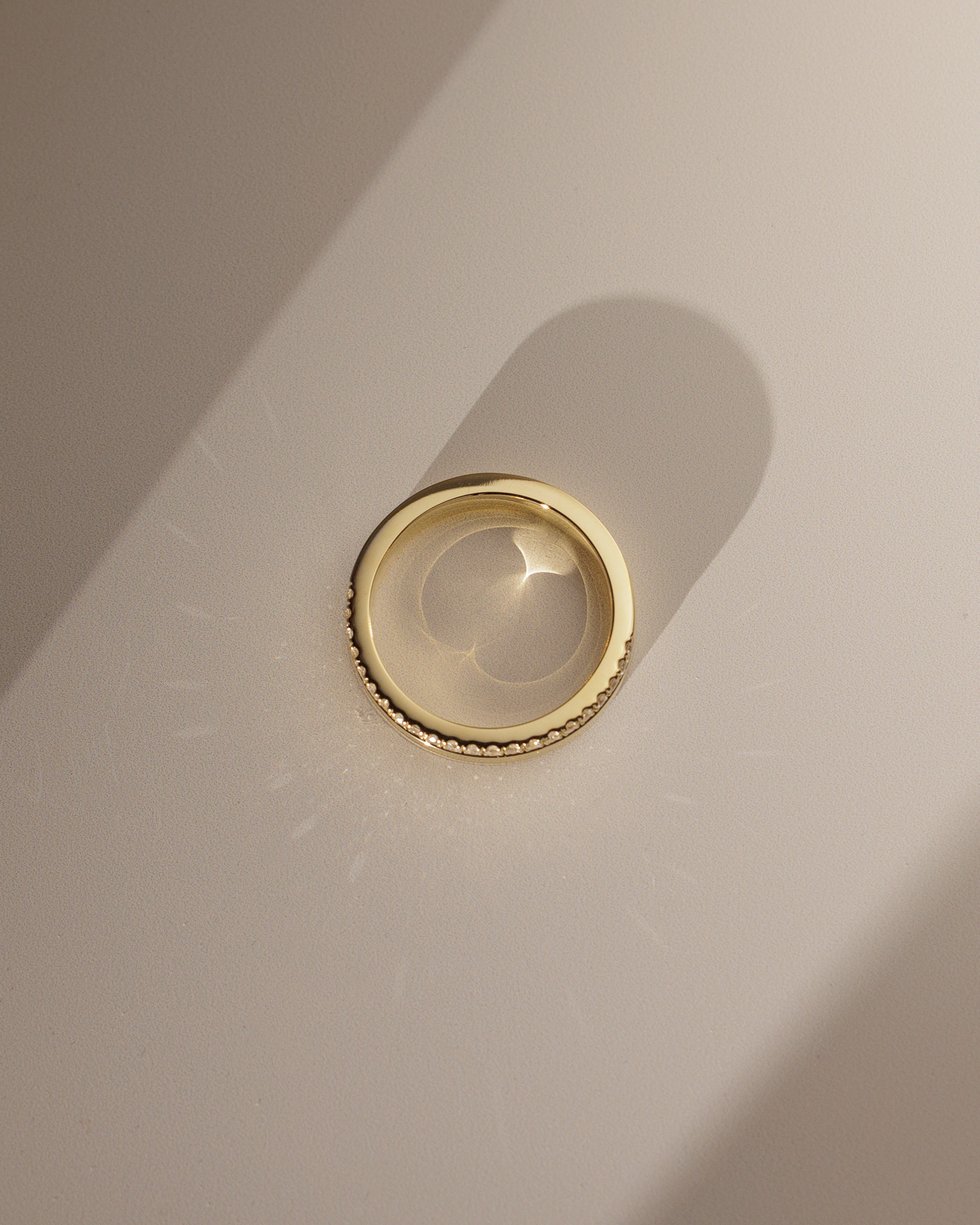 Clara - Cigar Band with Pav Edge Lifestyle Image