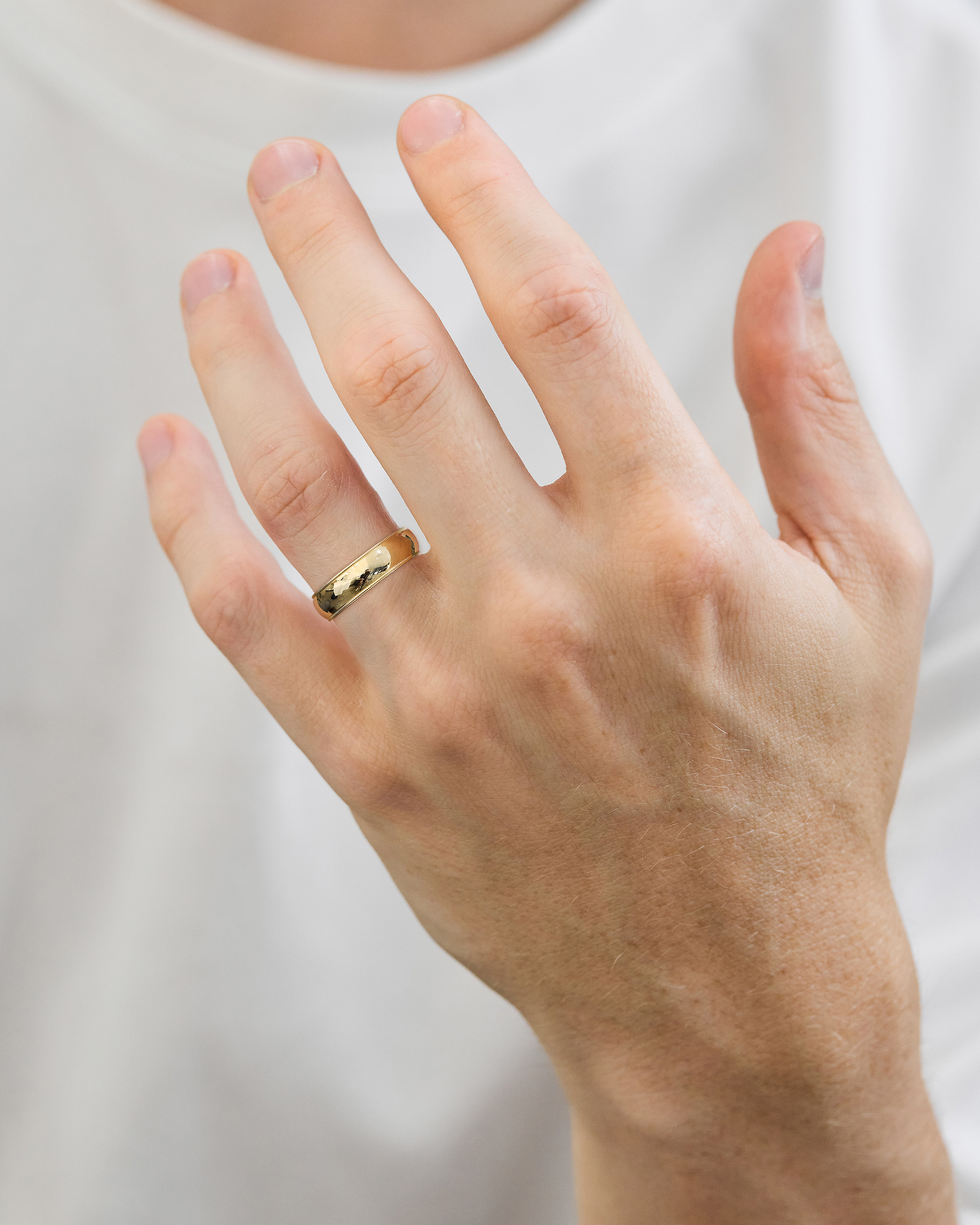 Classic Milgrain Mens Wedding Ring Lifestyle Image