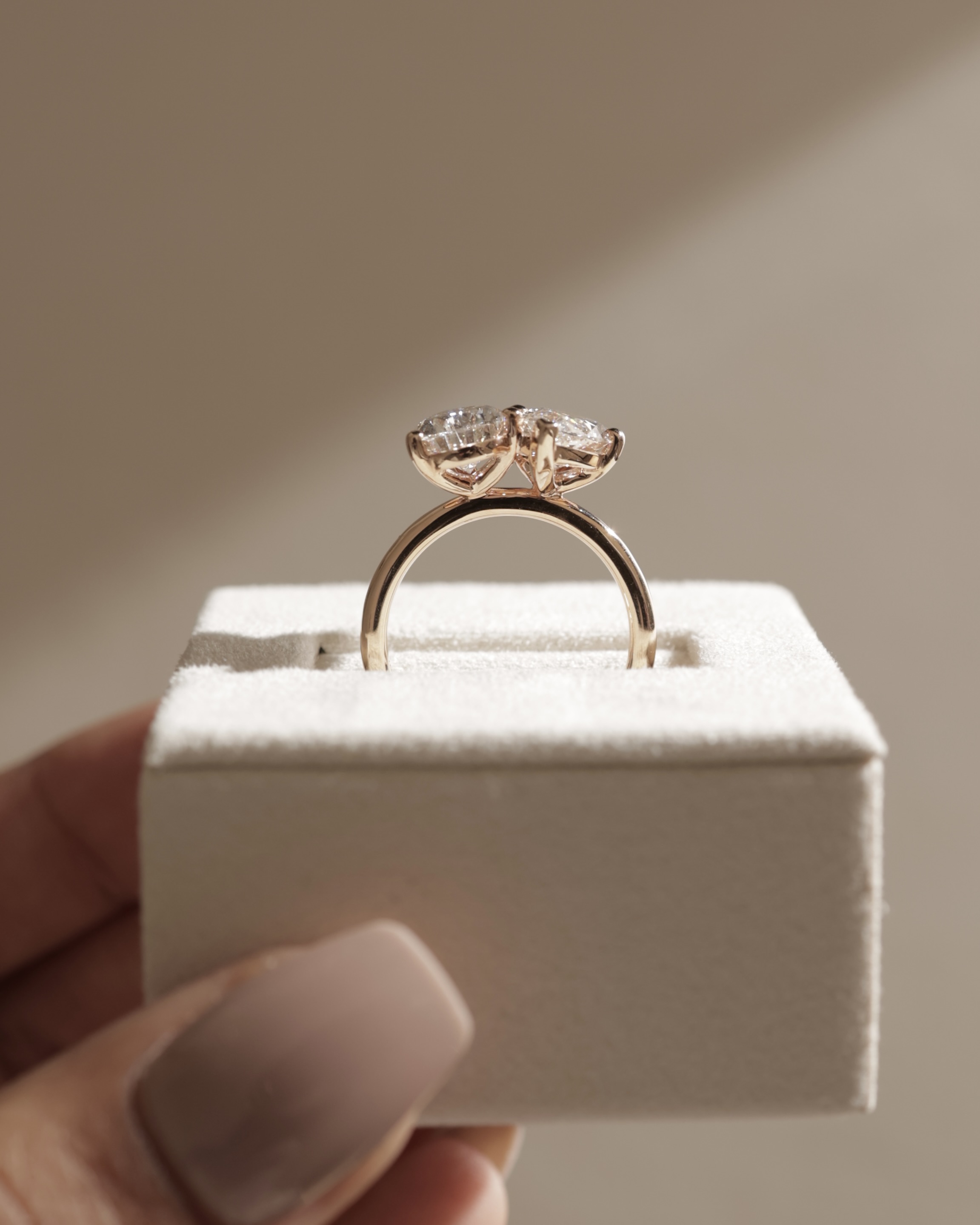 Dolly - Marquise and Pear Toi et Moi Lifestyle Image