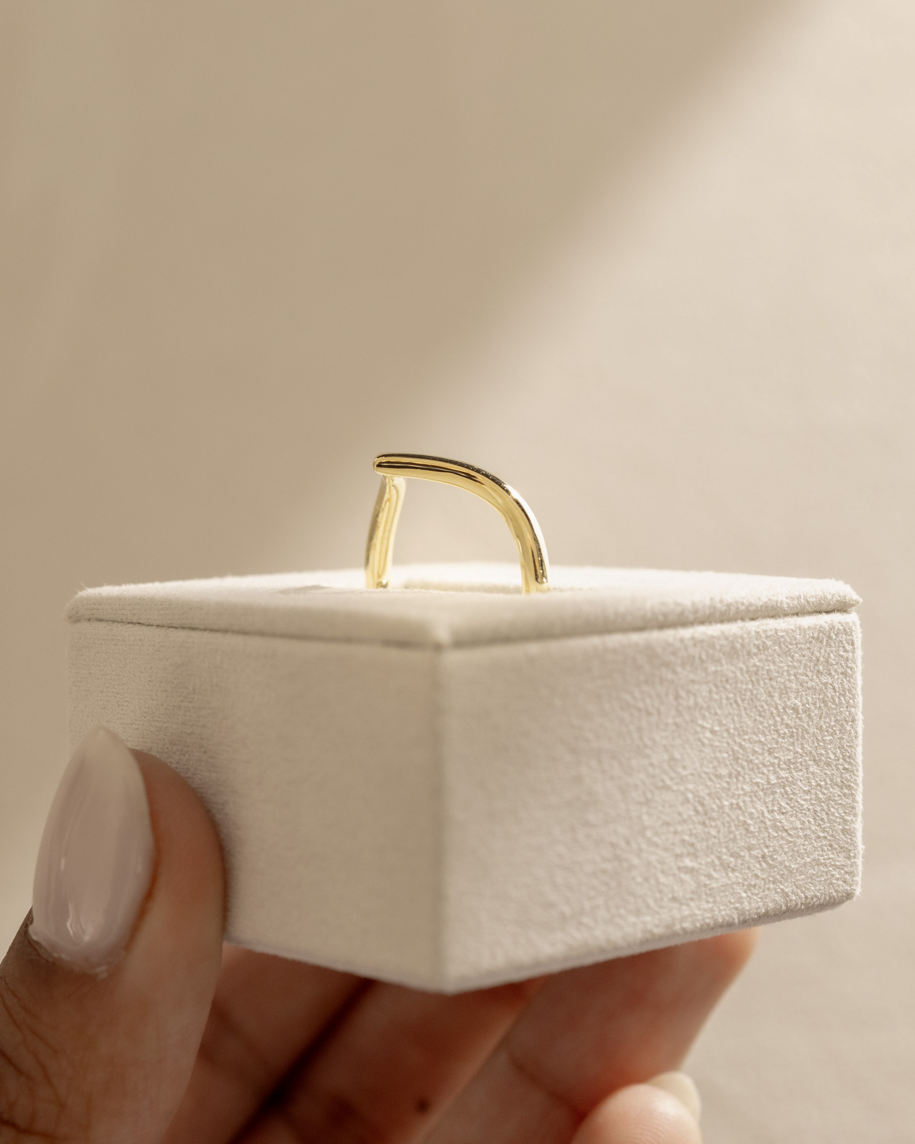 Dominique - Deep V Ring Lifestyle Image