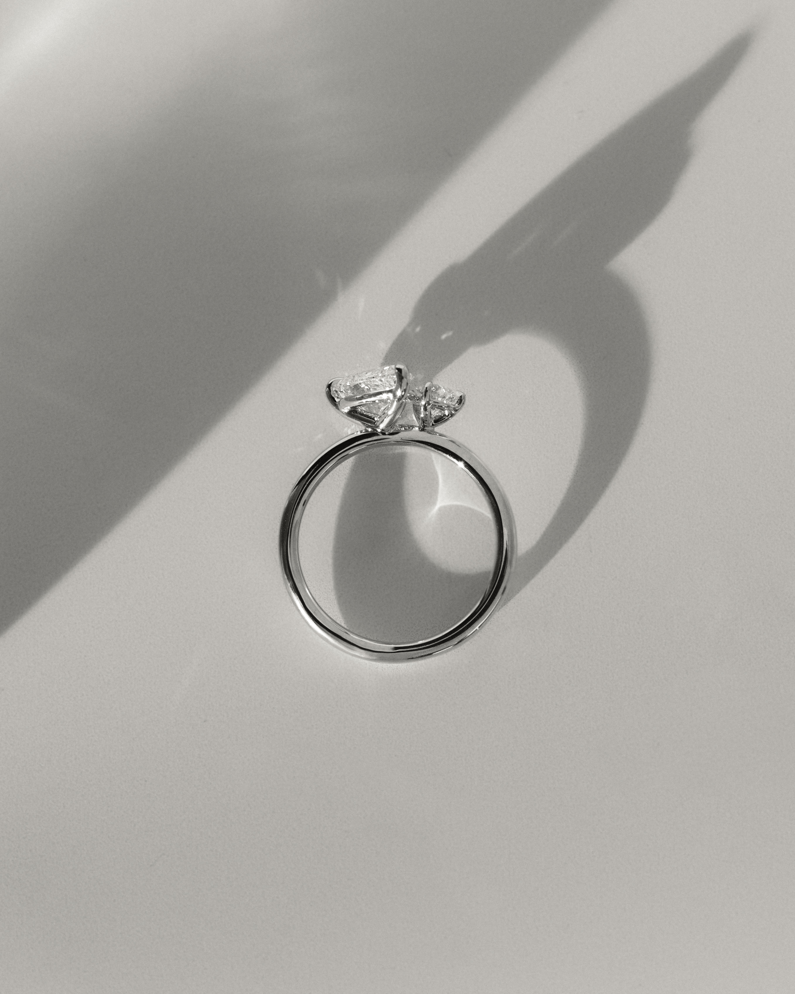 Francesca - Double Pear Toi et Moi Lifestyle Image