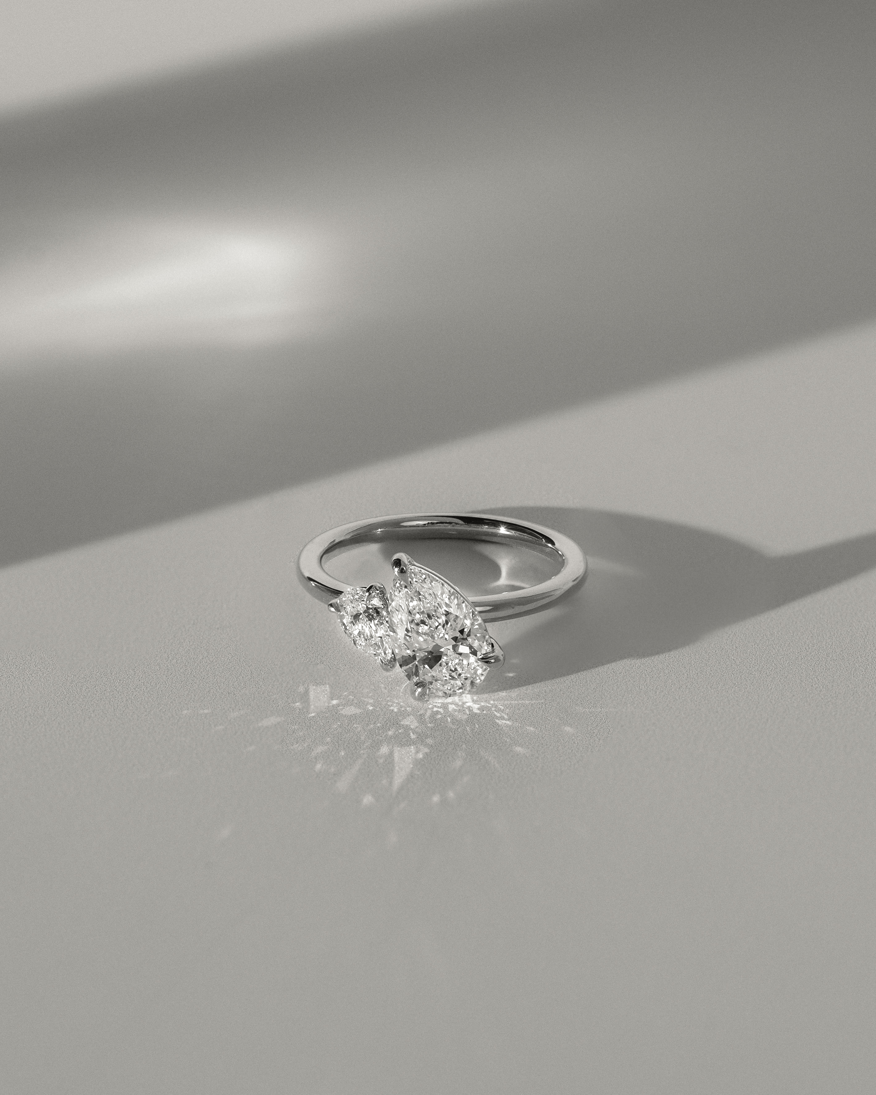 Francesca - Double Pear Toi et Moi Lifestyle Image