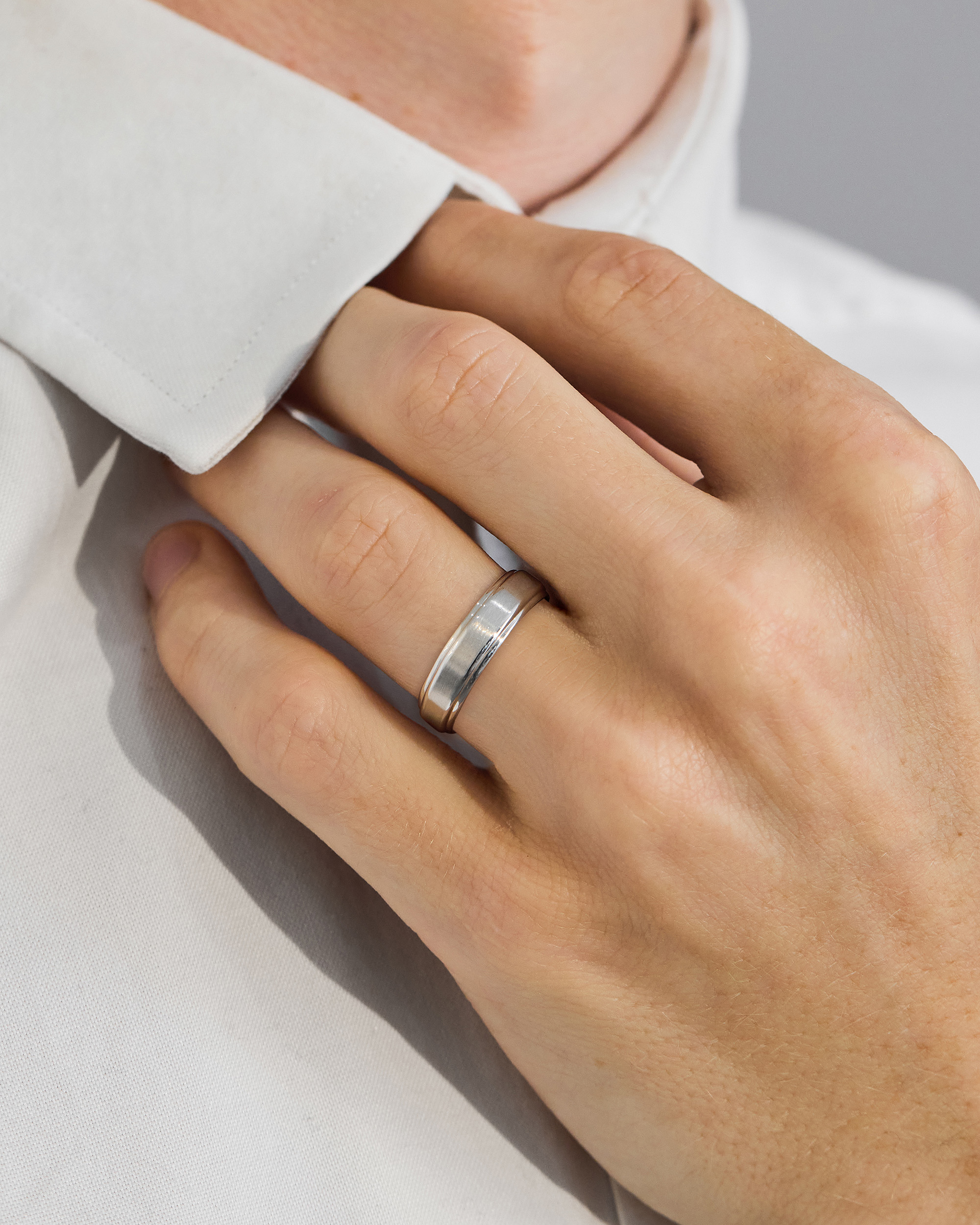 Isaiah Mens Wedding Ring Lifestyle Image