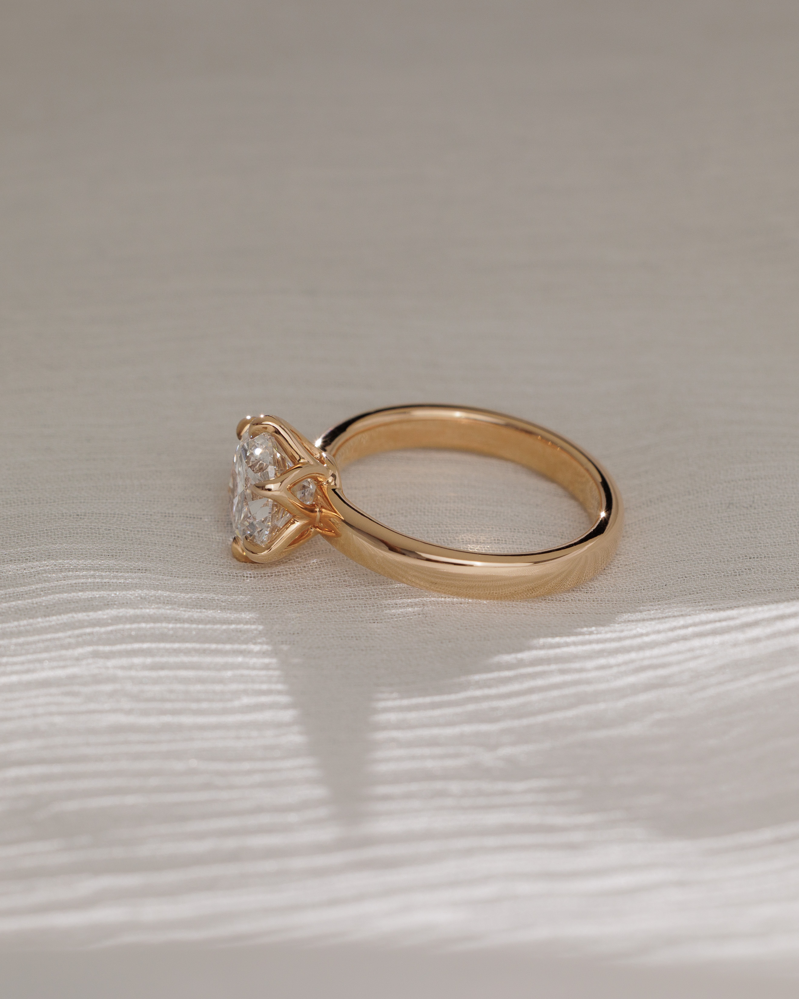 Jayden - 6 Claw Round Solitaire with Cigar Band Lifestyle Image