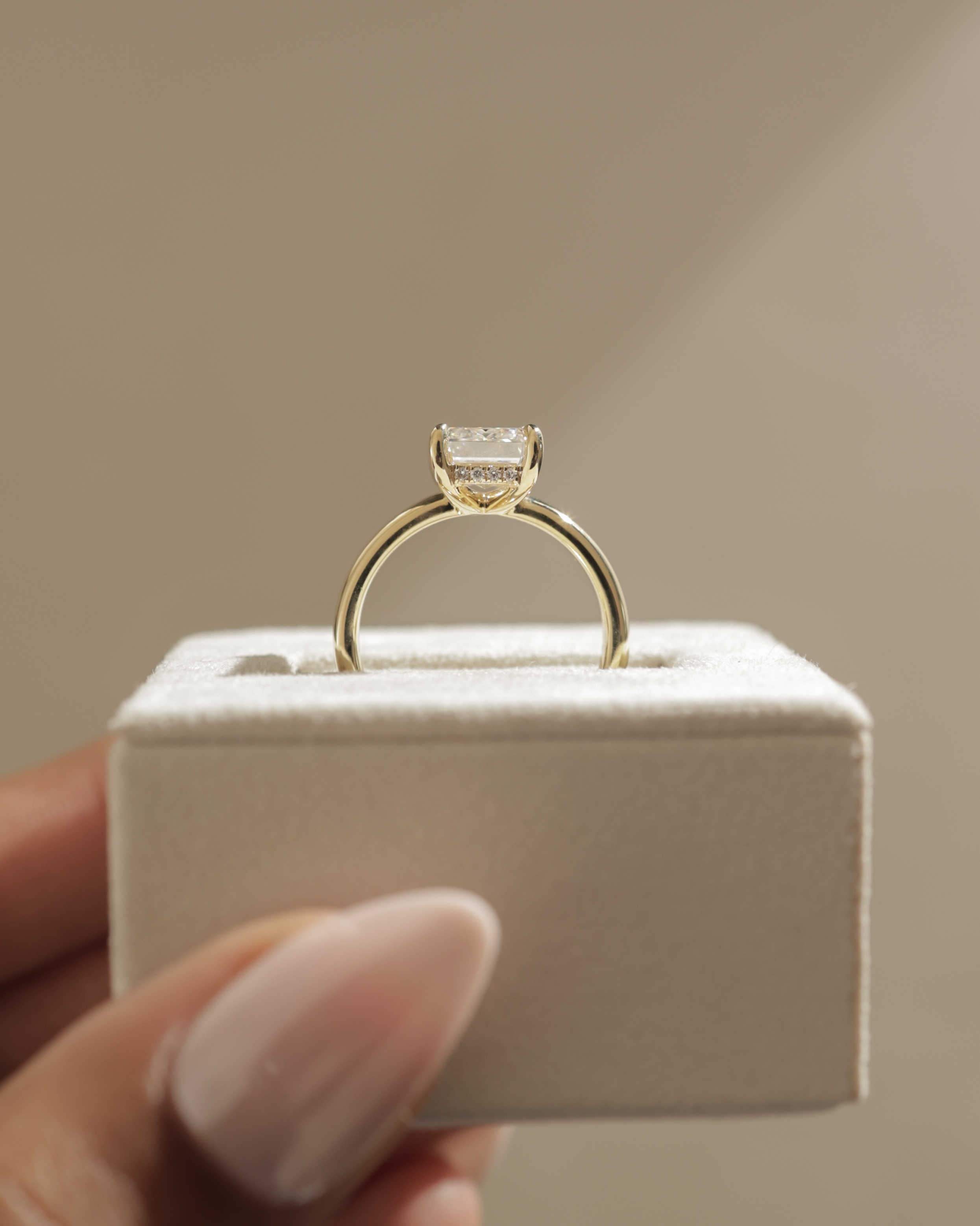 Kate - Emerald Solitaire with Cigar Band Lifestyle Image