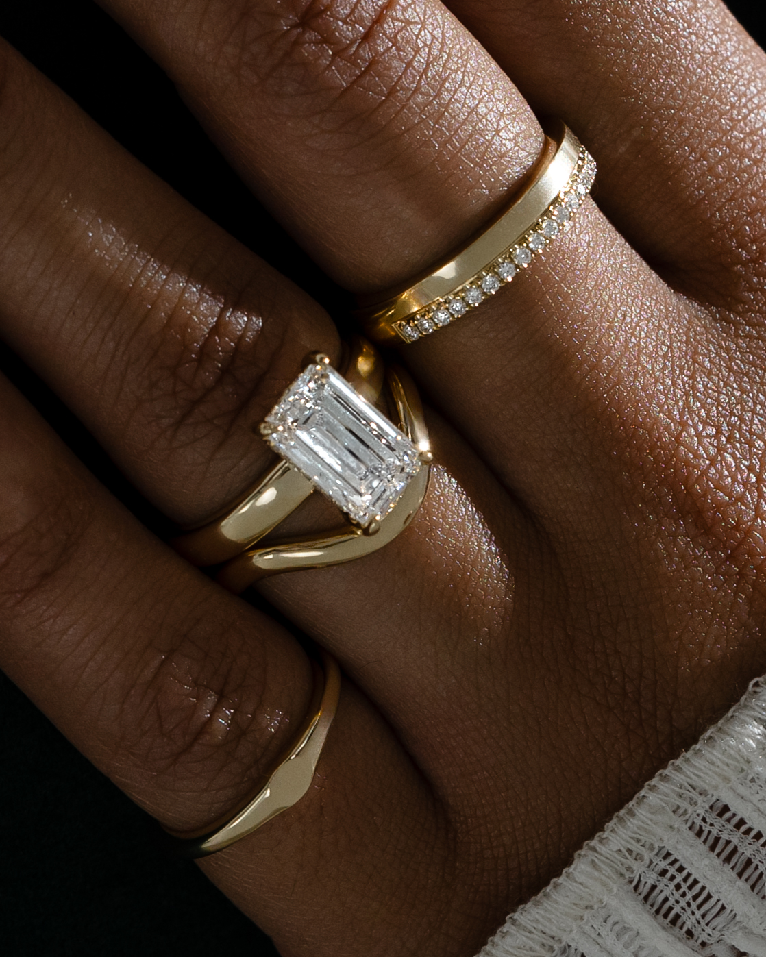 Kate - Emerald Solitaire with Cigar Band Lifestyle Image