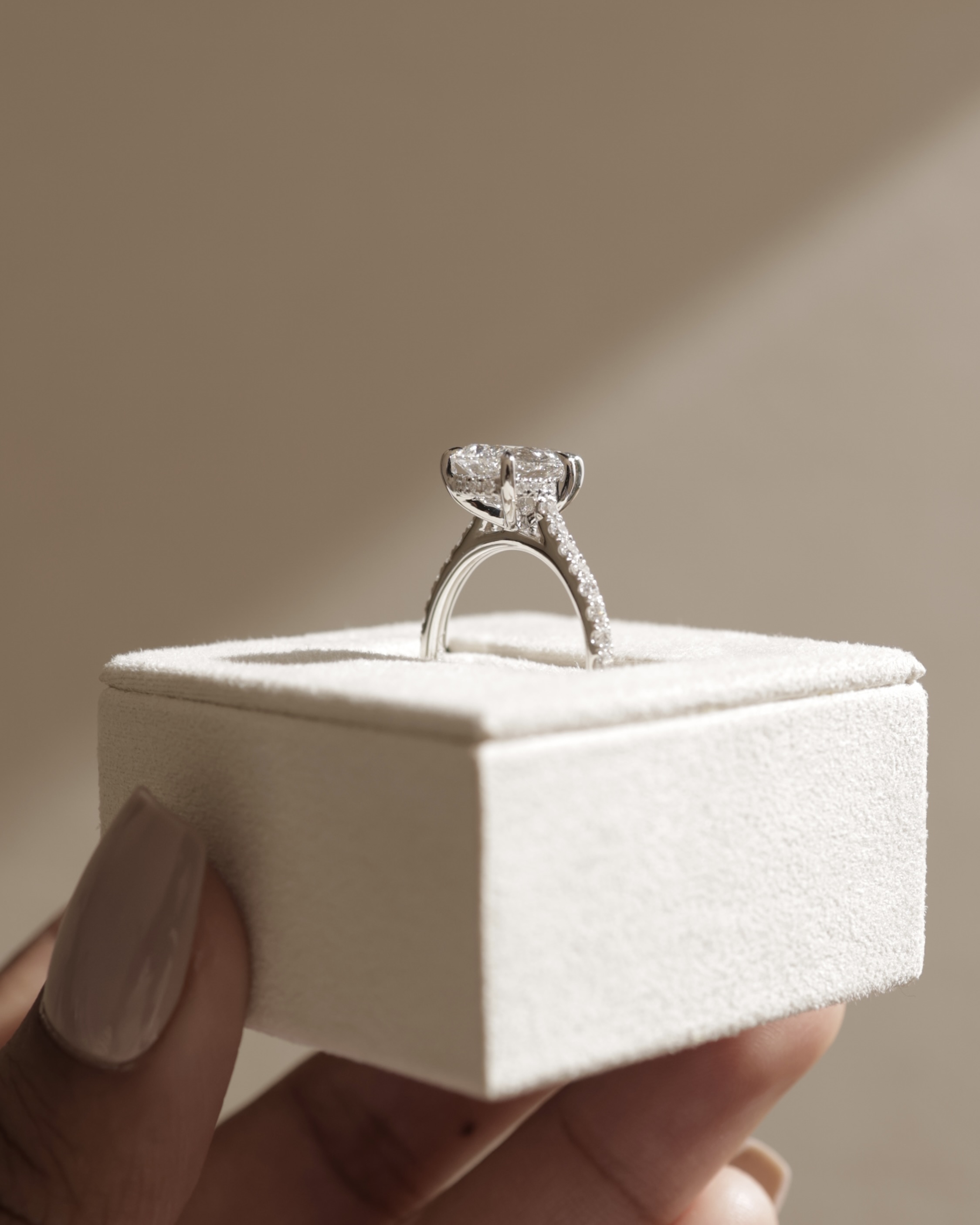 Katrina - 5 Claw Pear Pav with Hidden Halo Lifestyle Image