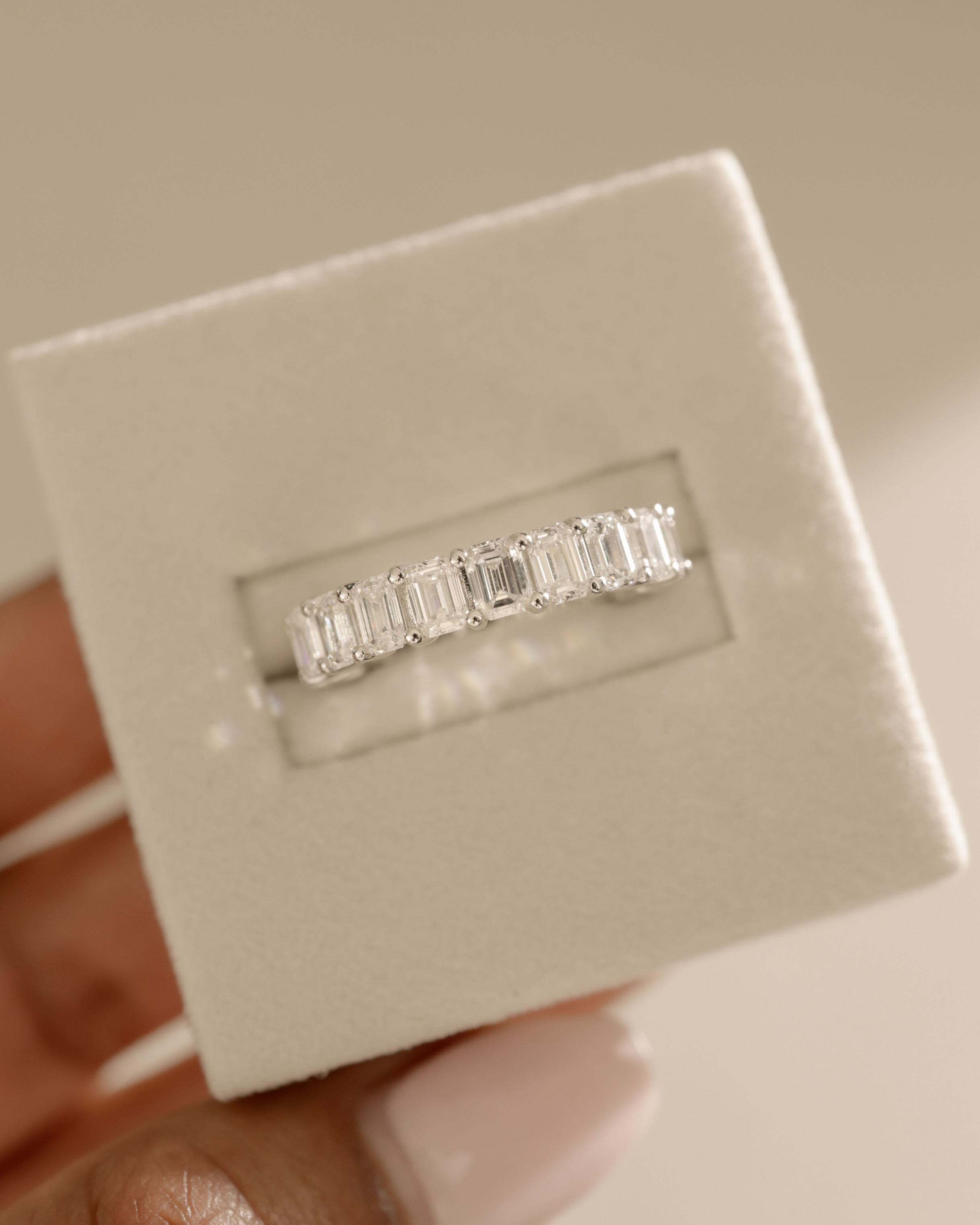 London - Emerald Basket Set Eternity Ring Lifestyle Image