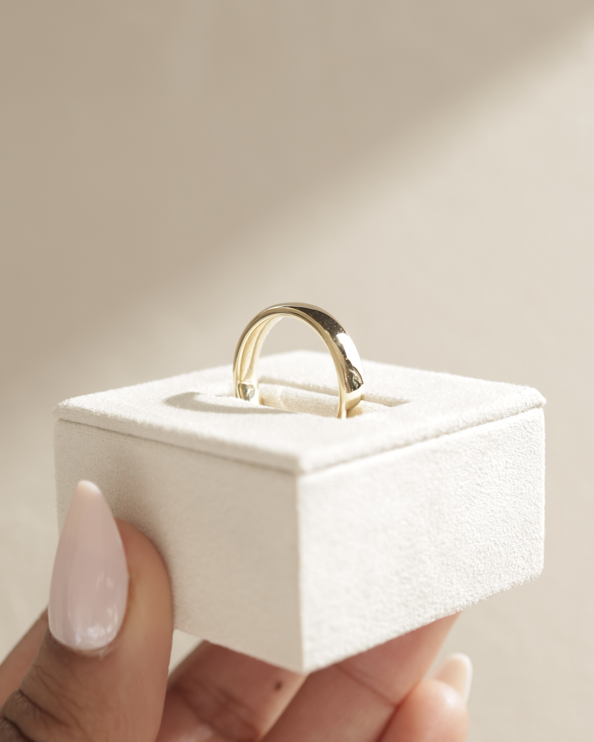 Neyda - Cigar Band Wedding Ring Lifestyle Image