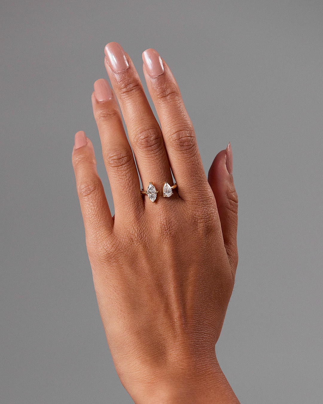 Salma - Pear and Marquise Open Band Toi et Moi Lifestyle Image