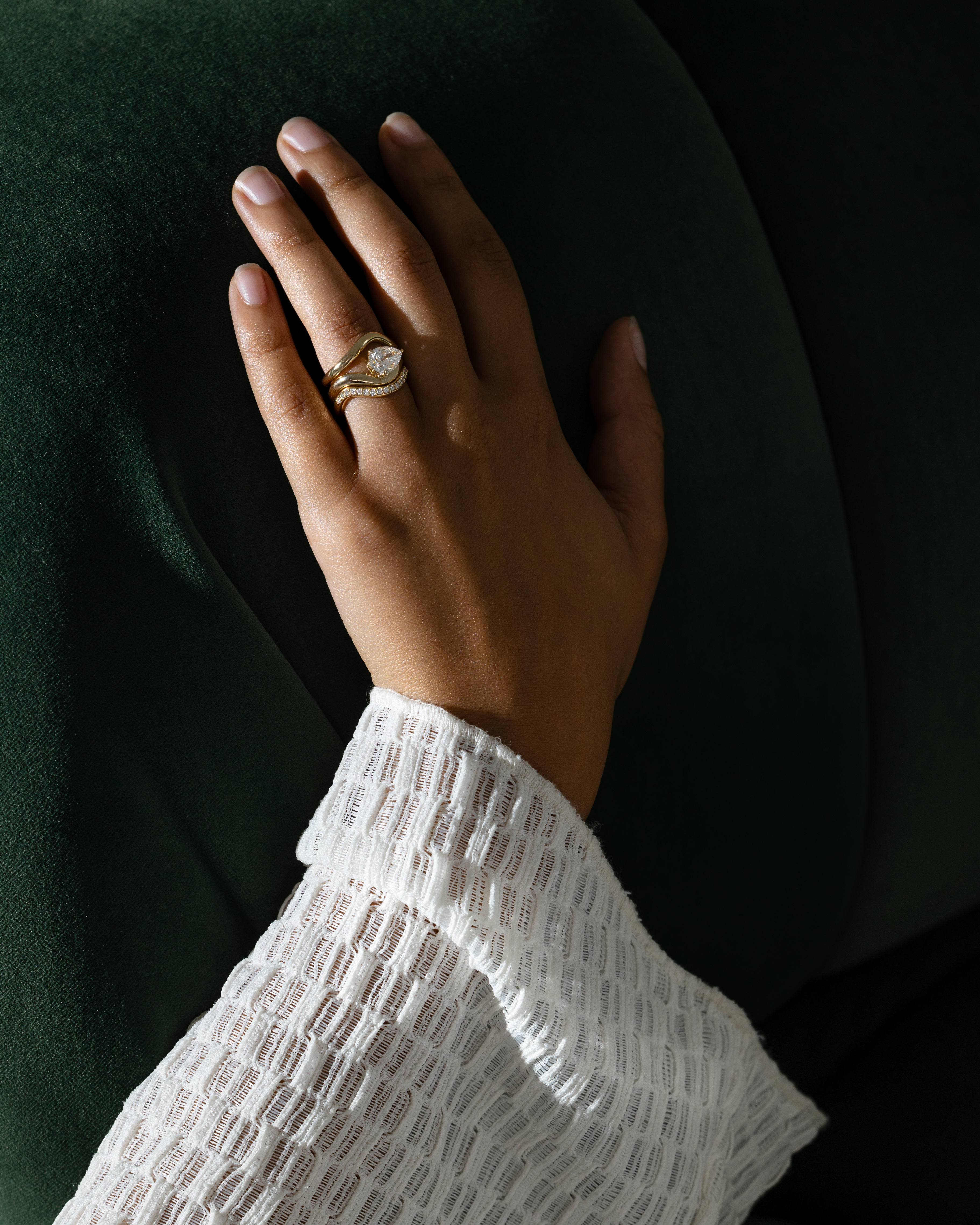 Shai - Pear Solitaire with Twist Band Lifestyle Image