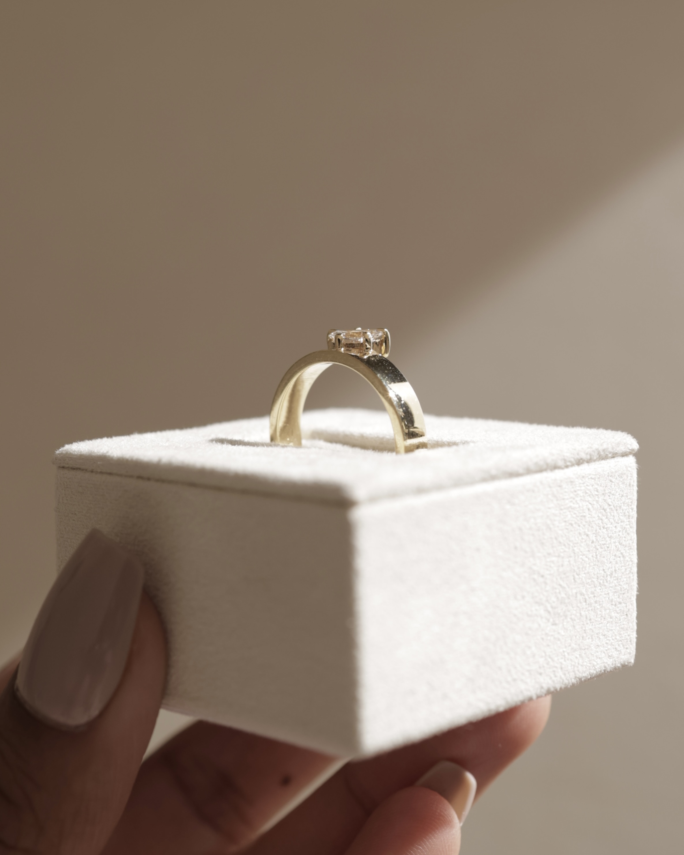 Tatiana - North East Pear Solitaire Lifestyle Image